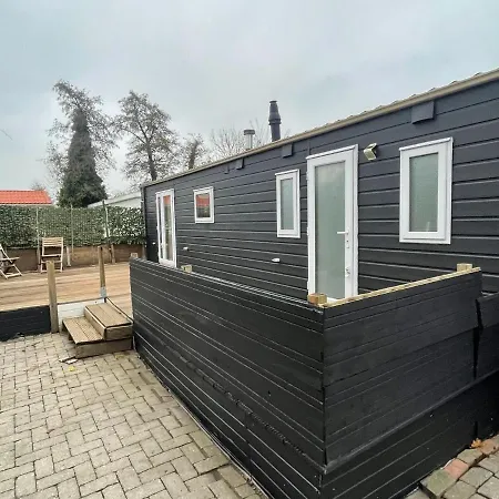 Quiet With Spacious Garden Near Alkmaar, In The Middle Of Nature Holiday home Hensbroek