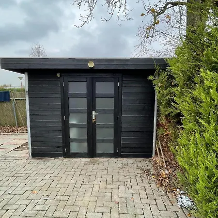 Holiday home Quiet With Spacious Garden Near Alkmaar, In The Middle Of Nature Hensbroek